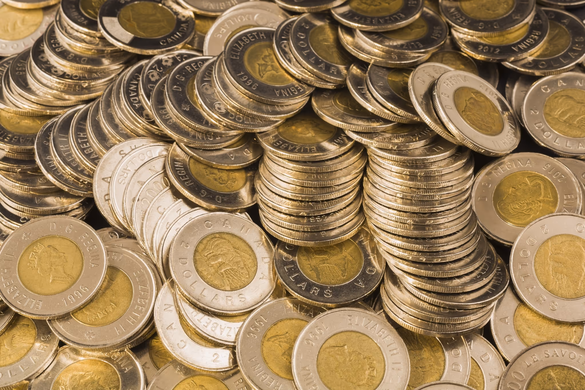 Canadians could soon find this brand-new $2 coin in their change