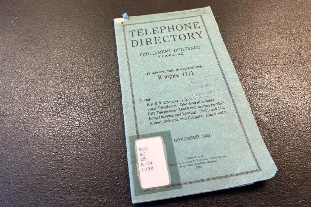 Privacy commissioner to examine sudden removal of B.C. gov’t staff directory from web